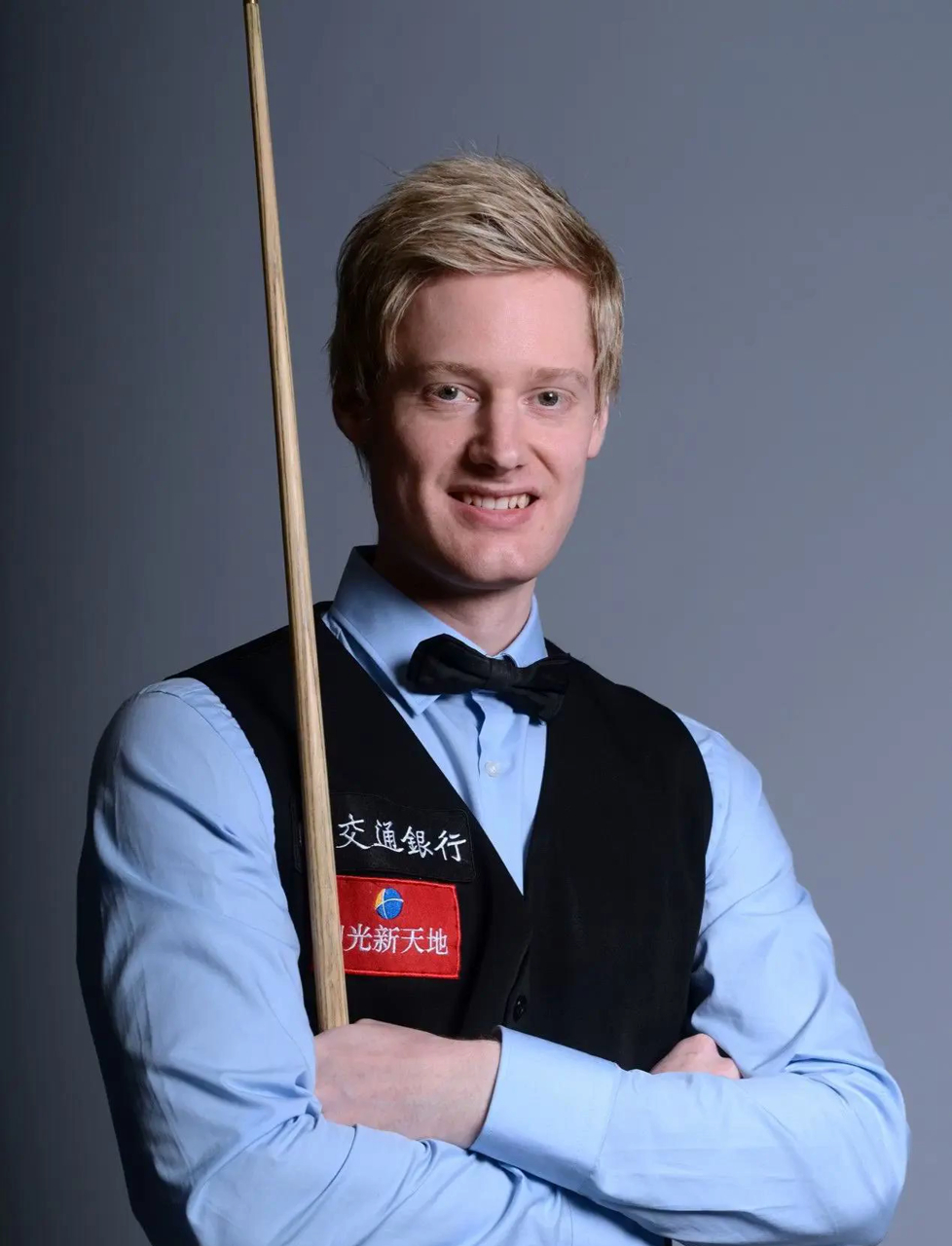 工作人员和 工作人员和